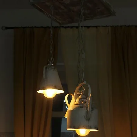 Lavanera Napels